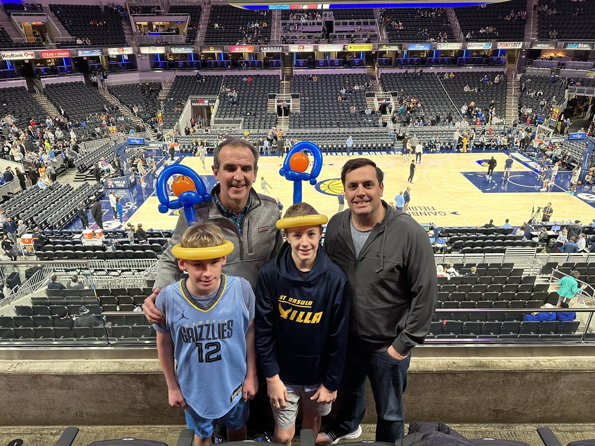 rbevis62's tweet photo. #pacersgamenight https://t.co/tYQq6Jgir4