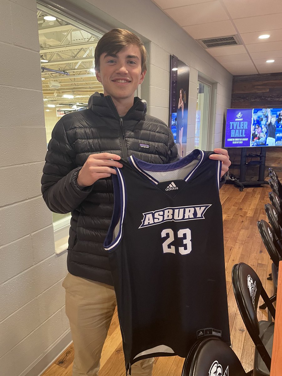 <a href="/LCABball/">LexChristianBasketball</a>’s . <a href="/TylerHall2305/">Tyler Hall</a> had a great visit to <a href="/AsburyHoops/">Asbury Men’s Basketball</a> Friday!!