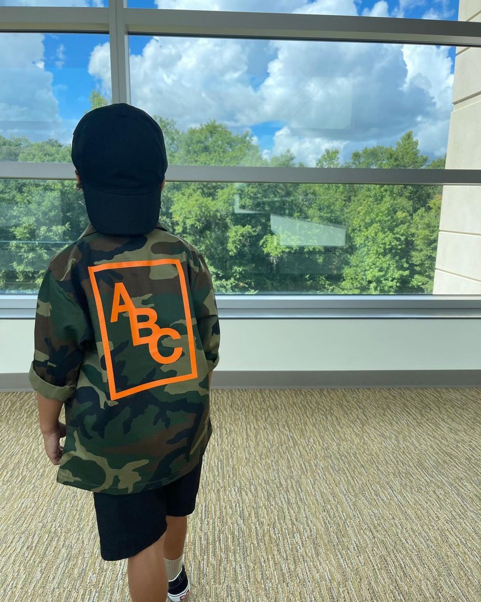 ABC_Kidswear's tweet photo. Now Trending: #ABCKIdswear ‘Core Jacket’ 🏕️🛝🏞️ Shop https://t.co/MW298Begh9 #abckidawear https://t.co/ZdgM5Lgxr2