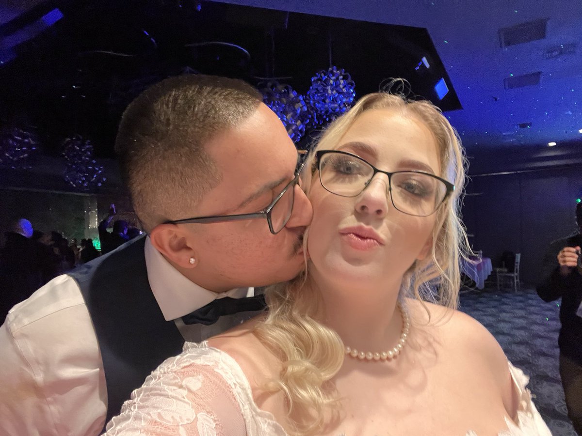 David_Bitchess's tweet image. My beautiful wife 😍😍😍