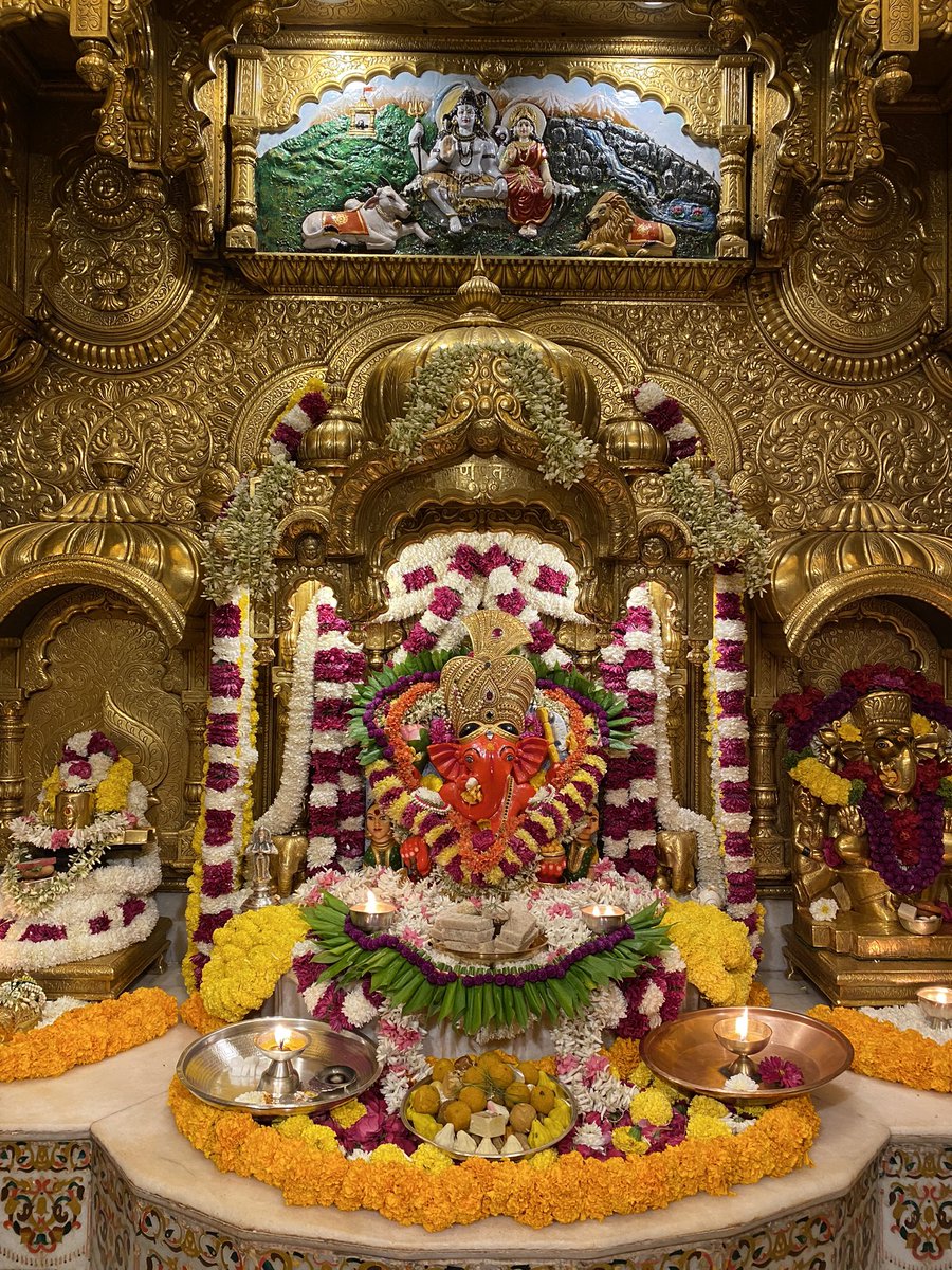 Shri Siddhivinayak Temple (@svtmumbai) on Twitter photo 🙏 गणपती  बाप्पा मोरया 🌺मंगलमूर्ती मोरया 🙏 १५/०१/२०२३
🙏Ganapati Bappa Moraya 🌺 Mangalmurti Moraya  🙏 15/01/2023 🙏 गणपती  बाप्पा मोरया 🌺मंगलमूर्ती मोरया 🙏 १५/०१/२०२३
🙏Ganapati Bappa Moraya 🌺 Mangalmurti Moraya  🙏 15/01/2023