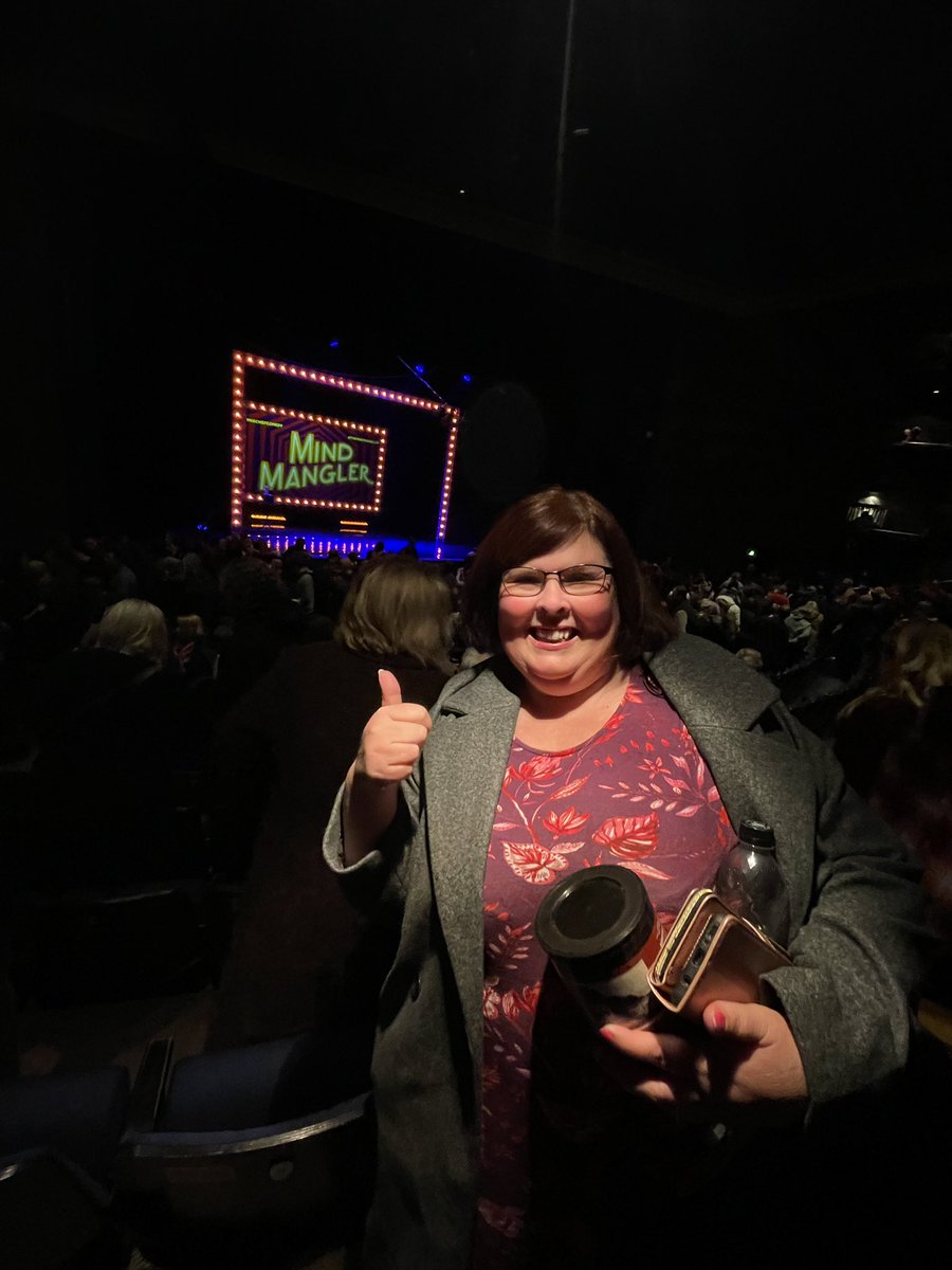 NessarTee's tweet photo. Mum had the BEST time watching @themindmangler tonight. Getting to speak to @henrywlewis honestly made her year! She is such a big fan! And she only needed to use her inhaler once 🙈 such a funny show! Laughed so much!!!! @JonathanSayer1 was hilarious as always too!!  #JOHN https://t.co/aOBozHjAqp