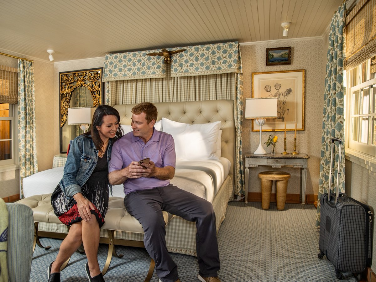 If you're looking for a Texas Hill Country setting, look no further than our accommodations!  

Explore our stays when visiting bit.ly/3fN57PJ. 🌼