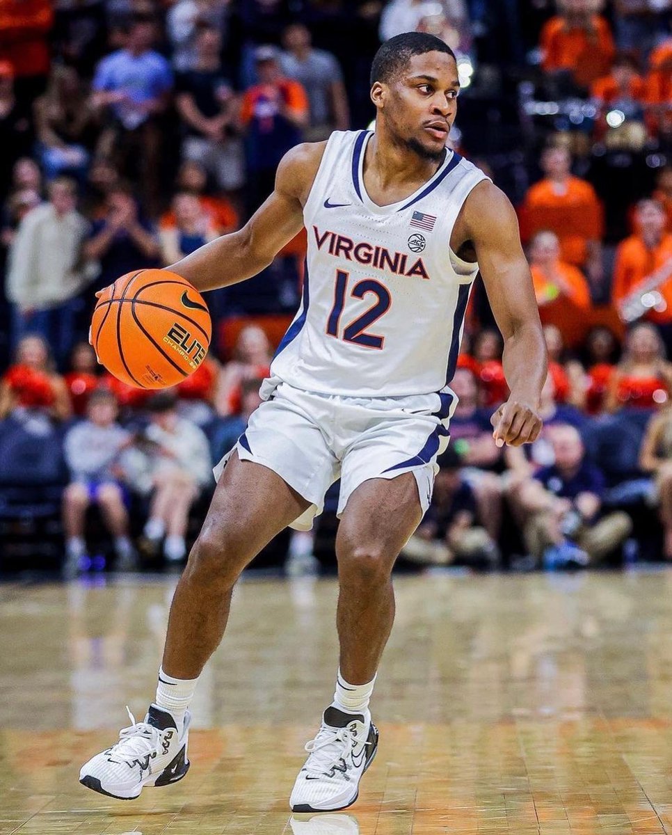 Hook Sports Marketing (@hooksportsmktg) on Twitter photo Beyond the Arc with Sam Brunelle (<a href="/SamBrunelle_33/">Samantha Brunelle</a> ) returns to Timberwood Tap House at Fifth Street Station this Monday, Jan 16 at 6pm with first year guard Isaac McKneely (<a href="/IsaacMcKneely/">Isaac McKneely</a> ) and fourth year guard Chase Coleman (<a href="/ccoleman__/">Chase Coleman</a> )! Go Hoos! Beyond the Arc with Sam Brunelle (<a href="/SamBrunelle_33/">Samantha Brunelle</a> ) returns to Timberwood Tap House at Fifth Street Station this Monday, Jan 16 at 6pm with first year guard Isaac McKneely (<a href="/IsaacMcKneely/">Isaac McKneely</a> ) and fourth year guard Chase Coleman (<a href="/ccoleman__/">Chase Coleman</a> )! Go Hoos!