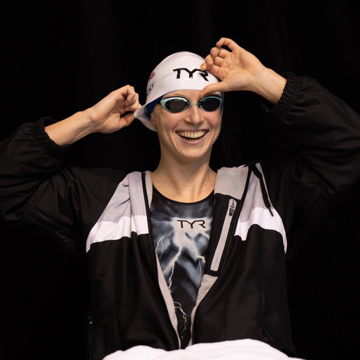 15:37.99?!?

<a href="/katieledecky/">Katie Ledecky</a> just clocked the 14th-fastest swim in HISTORY, and now owns 18 of the top-20 times ever recorded in the event 😲

#TYRProSeries