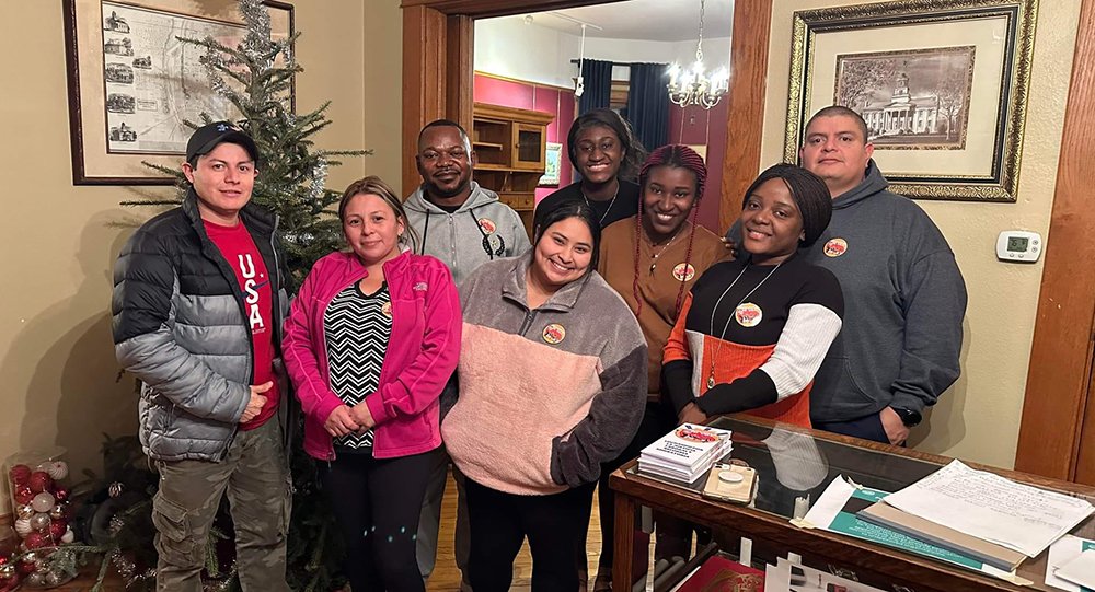 Los primeros 224 residentes de West Liberty reciben ayudas para servicios públicos a fin de aligerar la carga de la inflación pandémica holaamericanews.com/es/first-224-w… via <a href="/HolaAmericaNews/">HolaAmerica</a>