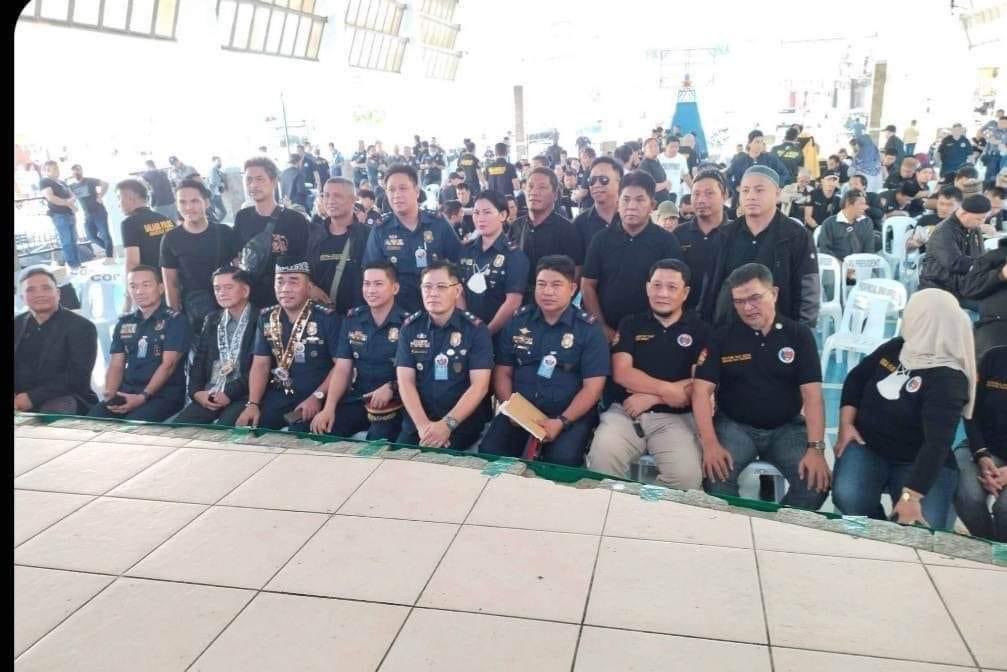 NCMF_BER's tweet photo. The NCMF-South Luzon Regional Office in partnership with the Cavite Salaam Police Advocacy Group (SPAG) and Cavite Muslim Consultative Council facilitated the conduct of the Oath Taking and Induction Ceremony of the Cavite Provincial SPAG and 10 City and Municipal SPAG officers. https://t.co/GLoy6tFV2s