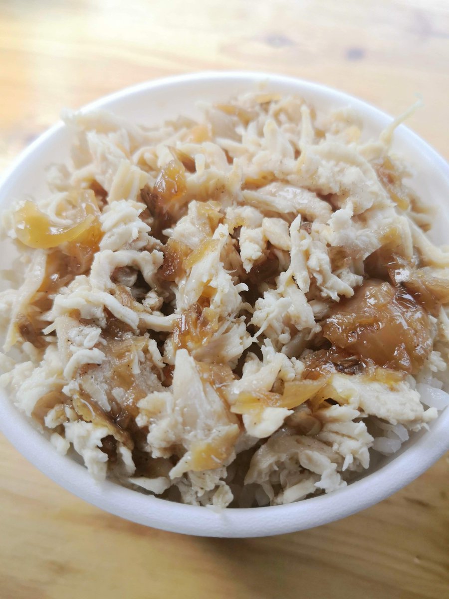 本日は11:30ごろから営業します❗

・ルーローハン
・ジーローハン
・焼き小籠包
・麺線

を用意してます🚚