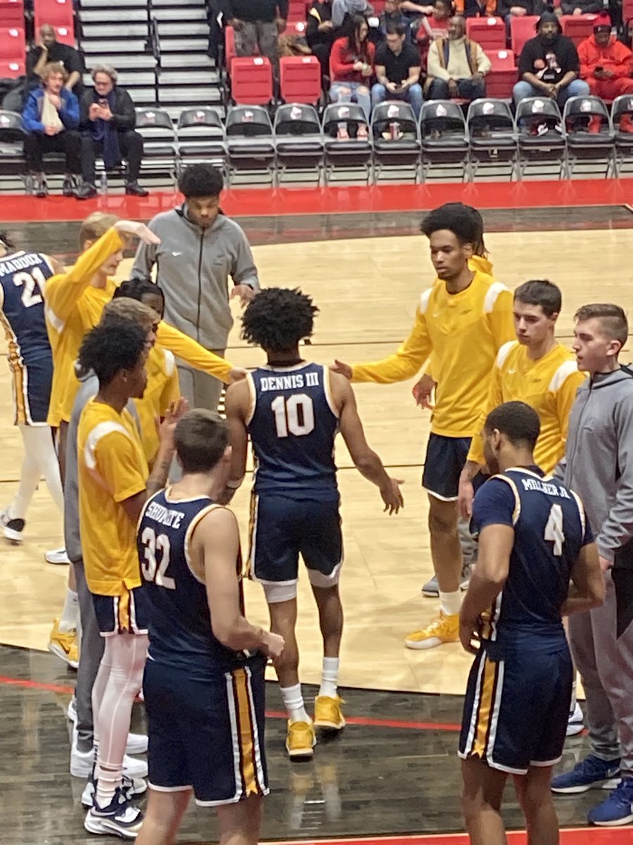OE basketball went down the road to watch OE alum <a href="/rayjdennis10/">RayJ Dennis</a> take on NIU.  Great experience for our guys!