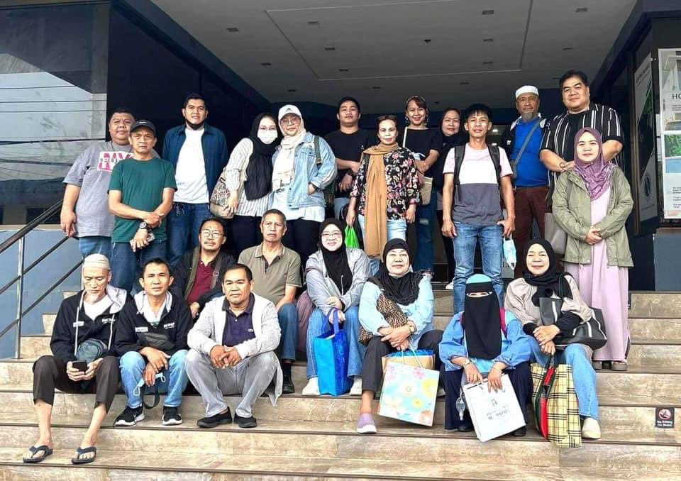 NCMF_BER's tweet photo. The NCMF-Northern Mindanao Regional Office personnel had a team building on January 11, 2023 at the Bamboo Beach Resort, Opol, Misamis Oriental. It was led by Regional Director Abdulnasser Masorong, Jr., MD, CESE. https://t.co/kyibVTk0eD
