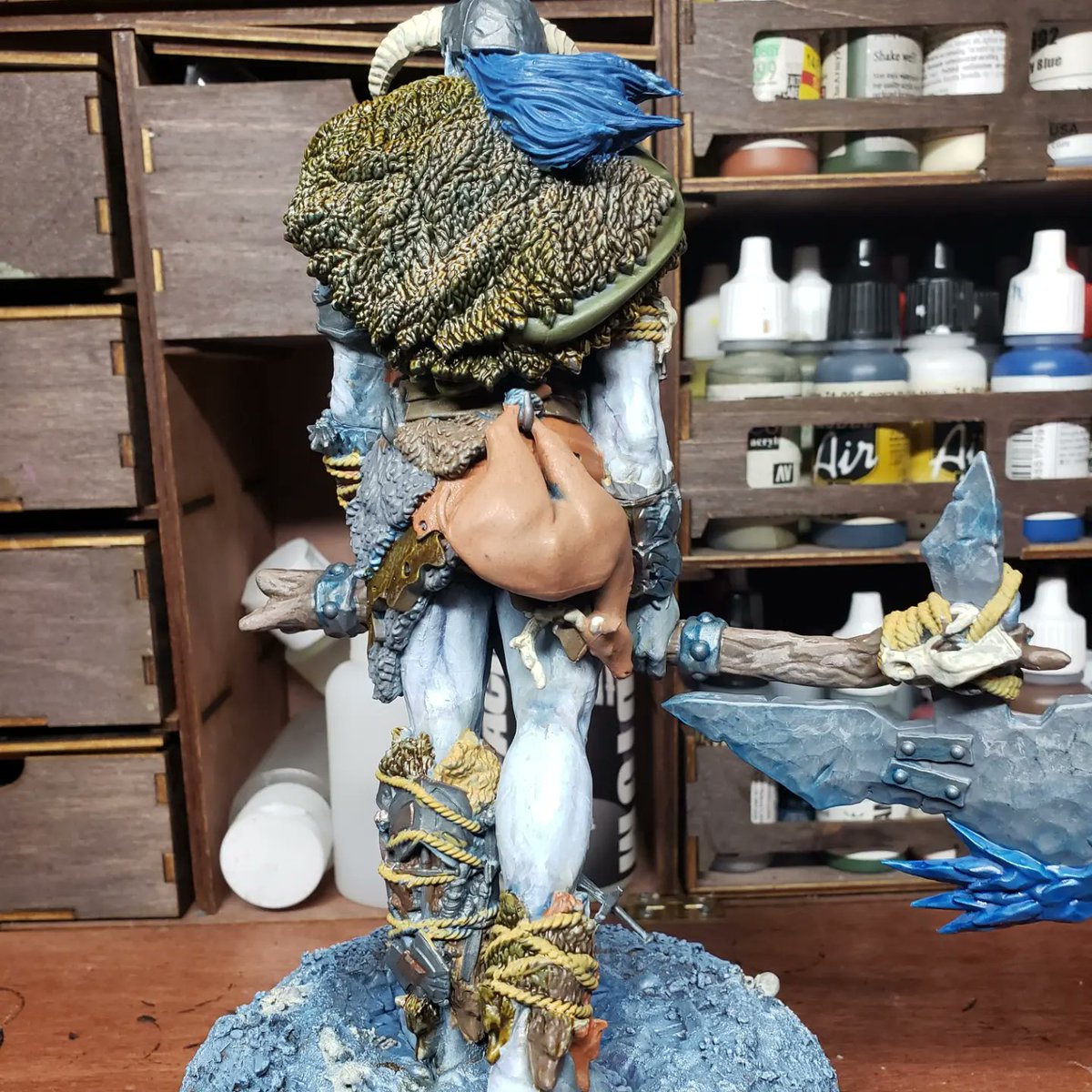 WIP Epic Encounters Frost Giant
#paintbrush #miniature #miniaturepainting #painting #minipainting #art #hobby #paint #miniatureart #painttinythings #tabletopfigures #ilovetopaint #dnd #dndminiatures  #reaperminiatures #bones #bonesminiatures #epicencounters #steamforgedgames