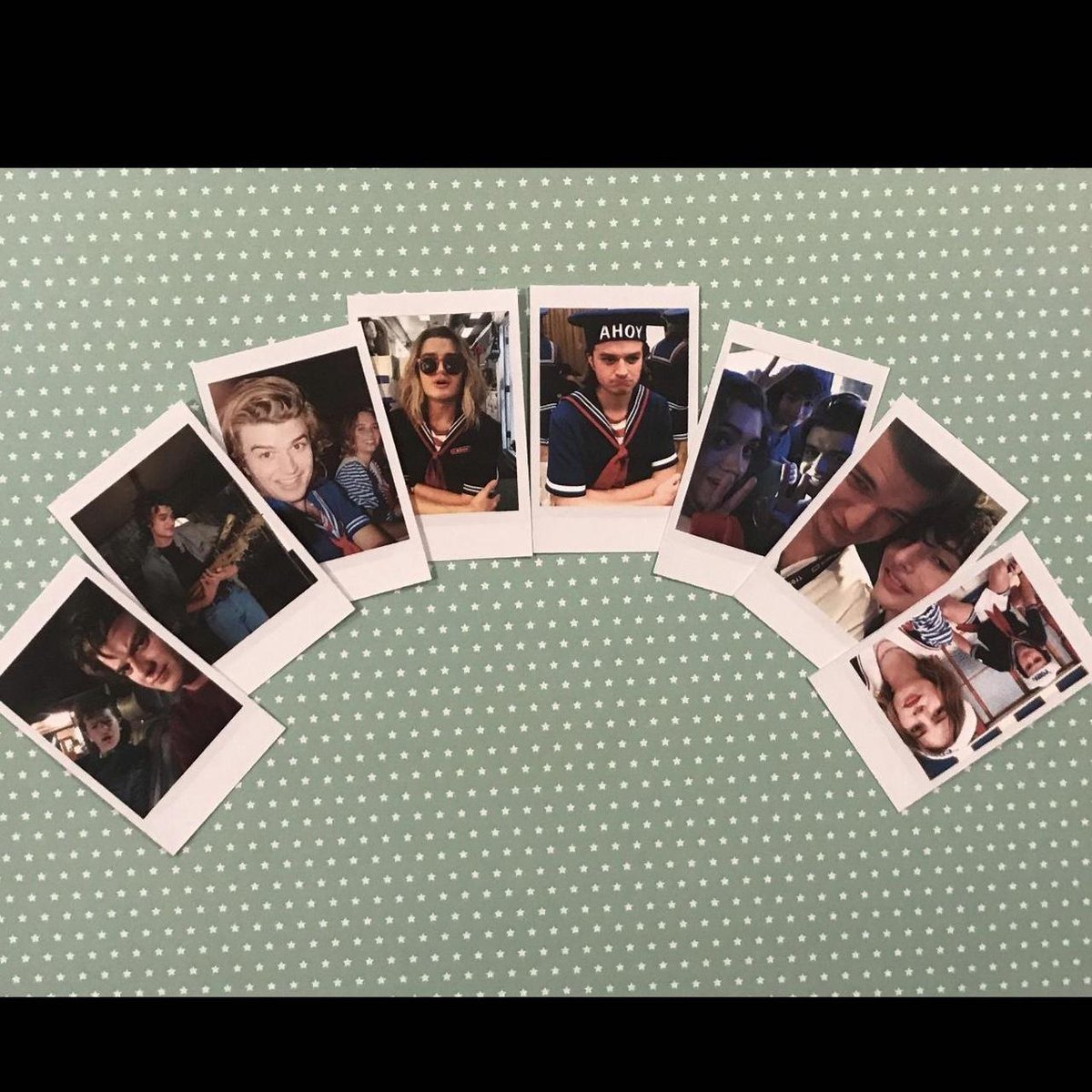 stars_sparklee's tweet image. Steve Harrington #strangerthings #steveharrington #strangerthingsmerch #fanmerch #steveharringtonpolaroids #joekeery