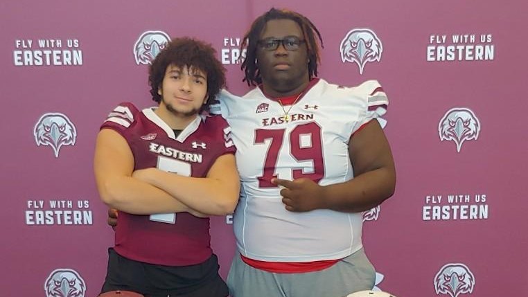 DominicB81's tweet photo. After an amazing visit thanks to @Coach_SSnyder and an even better conversation with @Coach_Crock, I am blessed to receive an offer to play at Eastern University!
@EUEaglesFB @CoachStephenWCE @WCEastFootball https://t.co/lM5bMSbSsh