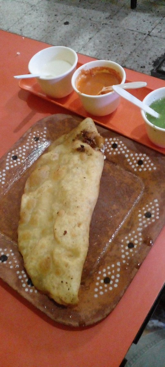 linamarin1's tweet photo. #molotes #fritanga 
Quién soy yo para negarme?
#Puebla https://t.co/iCfWZRZUrJ