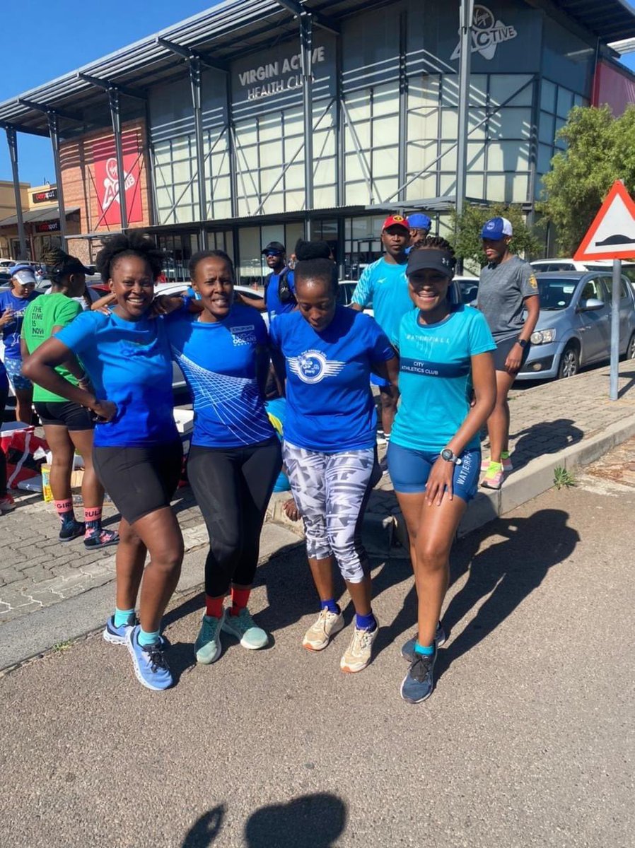 MidrandCrew's tweet photo. Theee team.. Consistency
#RunningWithTumiSole #FetchYourBody2023 #FetchYourFitness #MidrandCrew https://t.co/ceg1hnjgX8