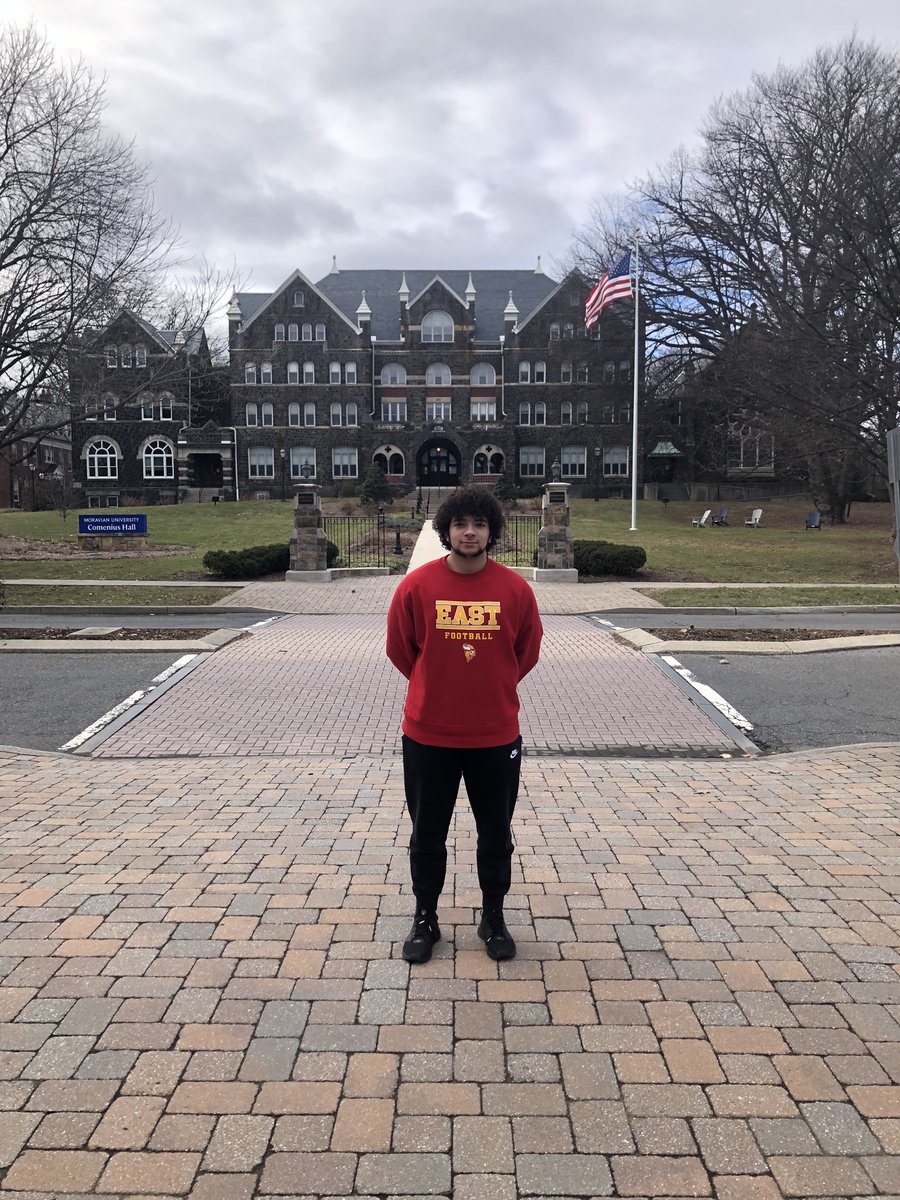 DominicB81's tweet photo. Thank you @CoachLongMUFB @TheCoachKaner and @MoravianFB for a great tour of campus, their facilities, and the opportunity to meet some of the players! @CoachStephenWCE @WCEastFootball https://t.co/CkAsnHq4g7