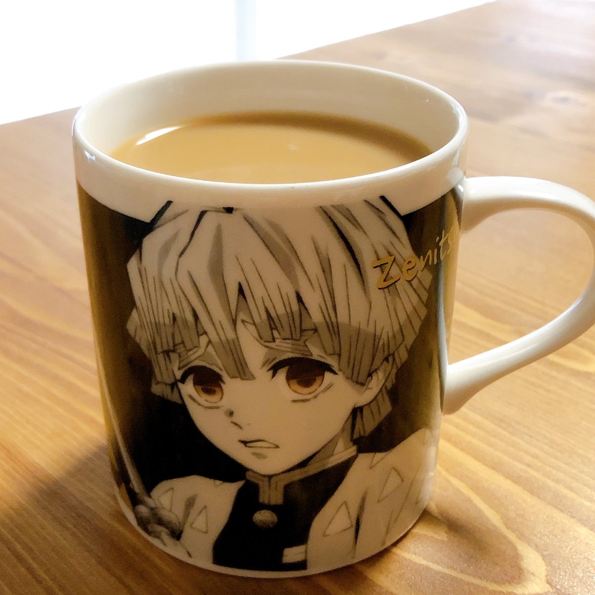 pongogo2's tweet photo. 家事休憩
推しで一息🥰

#鬼滅の刃　#我妻善逸 https://t.co/ubMMCN1pnQ