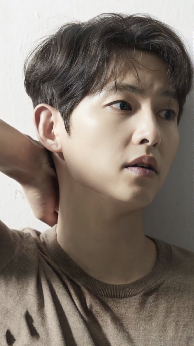 makomakom's tweet photo. 顔がいい(定期)
#SongJoongKi
#송숭기
#Drlean https://t.co/xKGpfKPN7F