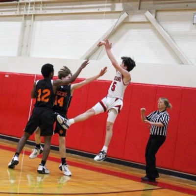 TreMoynihan's tweet photo. #NewProfilePic https://t.co/HnzRjZ7JDv