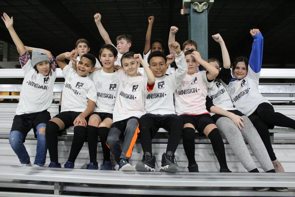 freeplayforkids's tweet image. We unveiled our new jerseys on Thursday! Thanks to all our tremendous sponsors!

@Win4Skin @oodle_noodle @LakewoodChevy @BFFoundationYEG  @CityofEdmonton @vicsoccerclub Prairie Gold Scaffolding