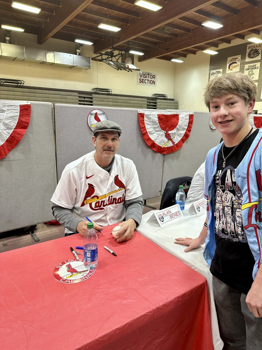 Moody_four's tweet photo. Caydenโs last year to be able to get autographs at the Cardinal Caravan! It was an enjoyable evening. Thanks to @Ackerman1120 #LarsNootbar #RandyFlores #ZachThompson @GordonGraceffo #AlanBenes https://t.co/7RCVU1ktl9