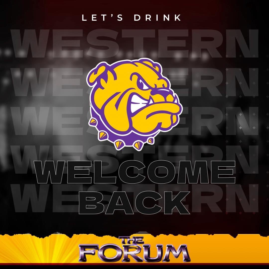 TheForumTwoDogs's tweet photo. Welcome back WIU!!! Doors open tonight at 10 p.m.! Looking forward to seeing you all again! https://t.co/cFtGxzOPQU