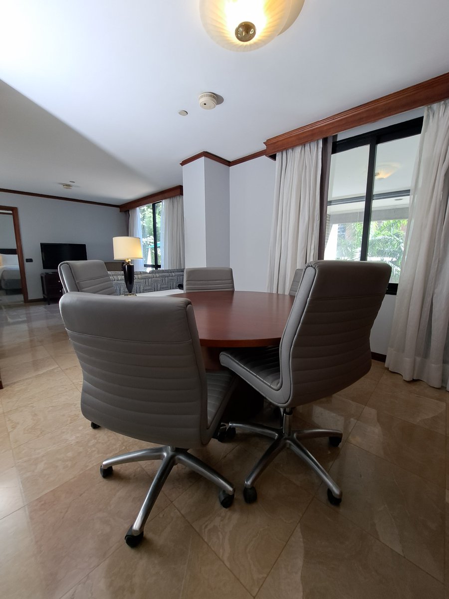 Suite Conference, ideal para quienes desean hospedarse por negocios.

#JWMarriottCaracas