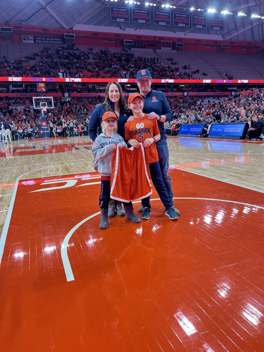 Our #cuesuperfan of the game were in the Dome 20 years ago for the win. Only right they got the championship shorts!