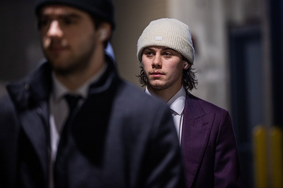 madi 🤠 on Twitter "did quinn hughes get traded to the new jersey devils"