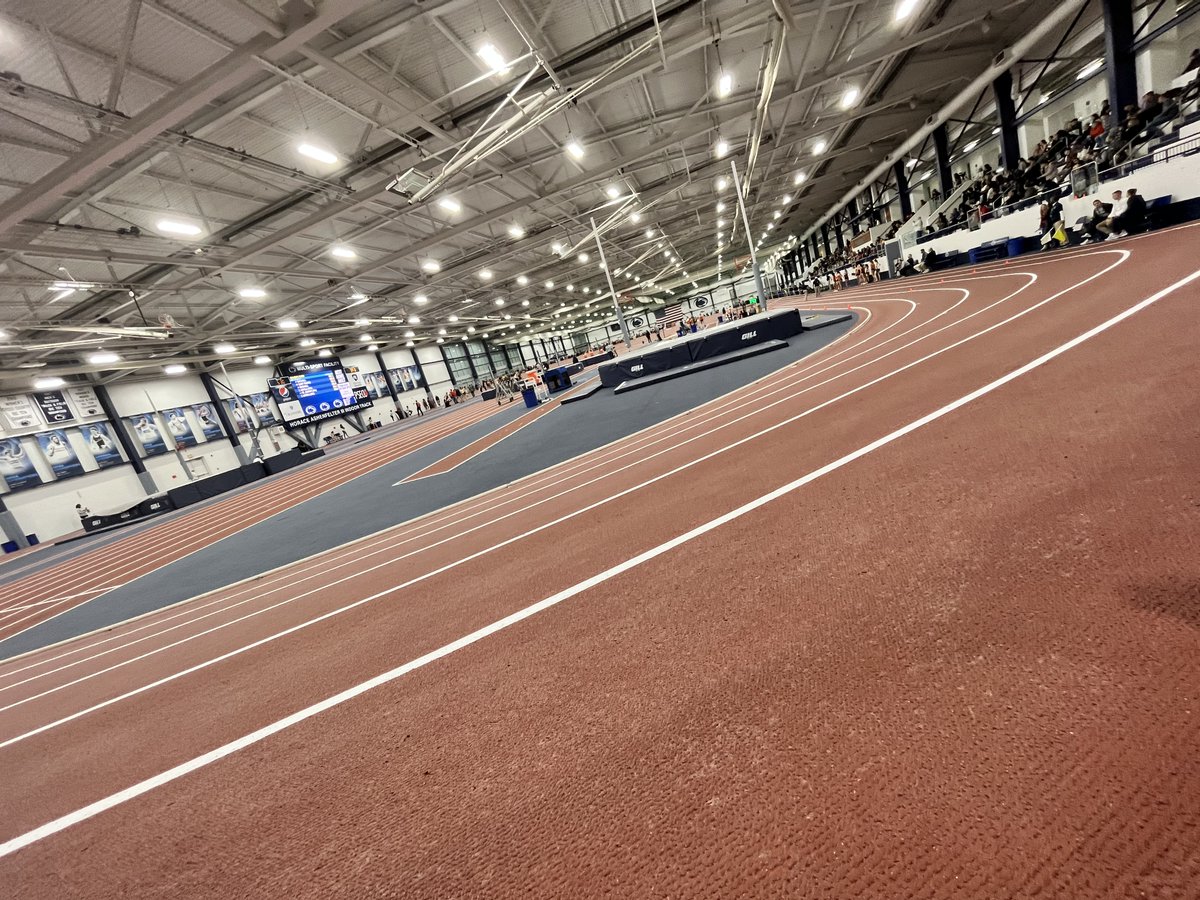 yukchi's tweet photo. 人生初の���ンドアシーズン、1000m室内で日本記録更新しました。
まずは初戦なので、ここからまだまだ上げていきます https://t.co/mFzDxwBw8A