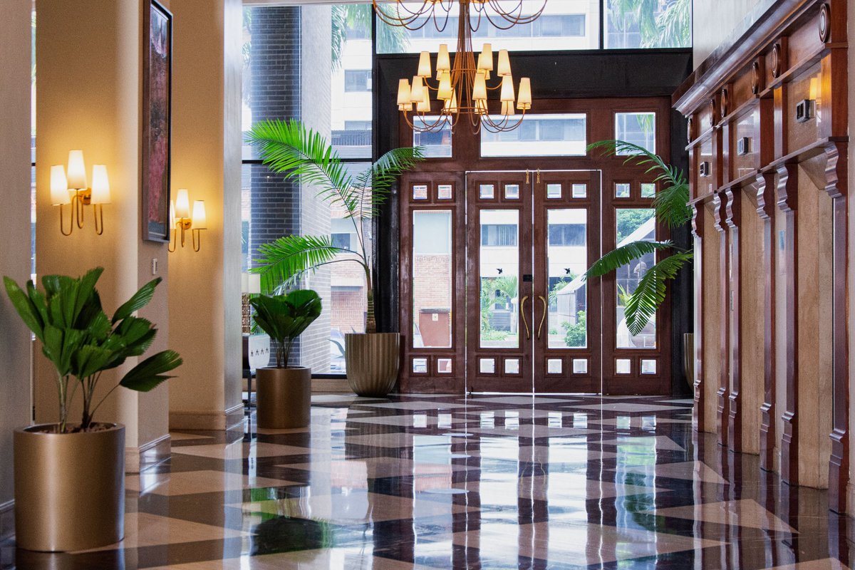 Nuestro lobby es sencillamente hermoso. 
#JWMarriottCaracas