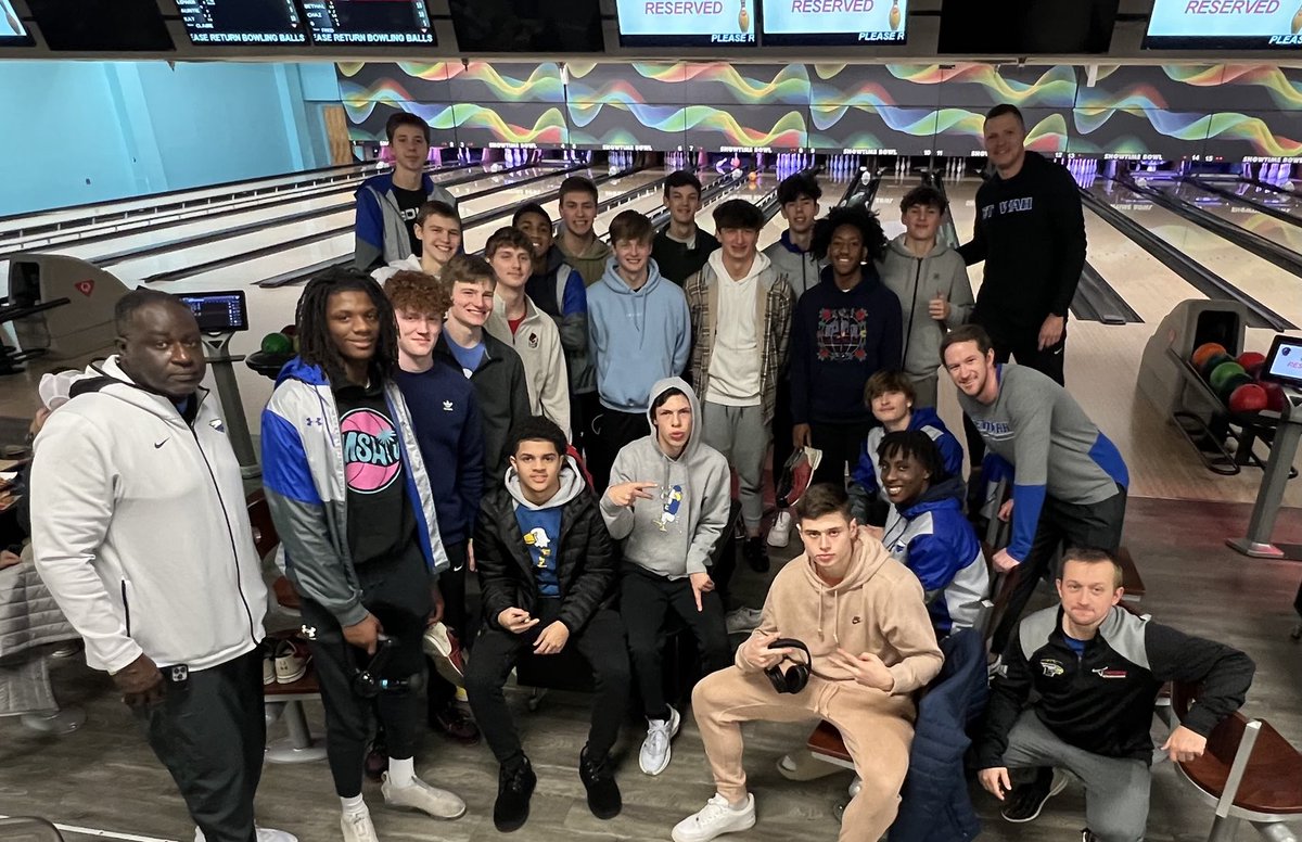 EtowahHoops's tweet photo. Great Day in Athens, GA today!! Got in some bowling, Chick-Fil-A x2, and a tough win over a very good opponent at a first class event!! 

Time to rest and heal up! 

#GAInterstateHoopsClassic #GAIHC

⁦@JHillsman⁩ @hoopkidz @BTS_Report @tsportscoverage https://t.co/ghqs6NhLqC