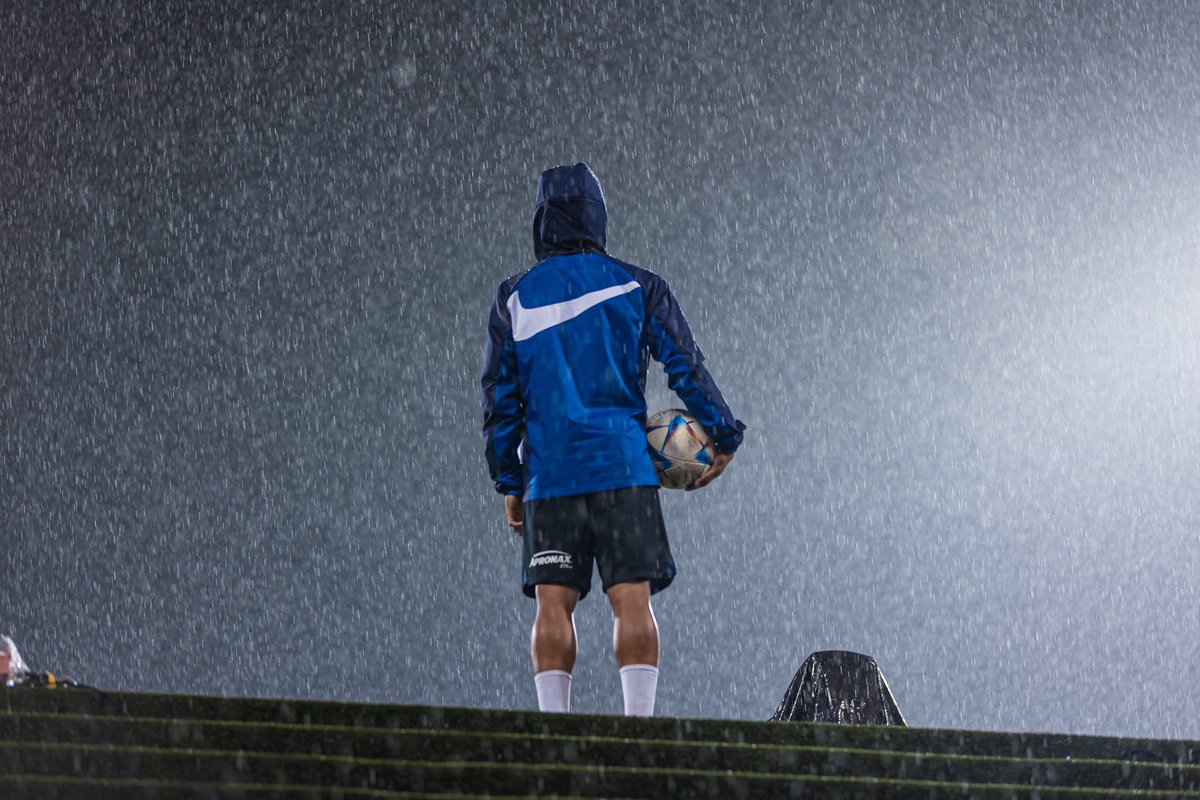 COCA_PHOTO tweet media