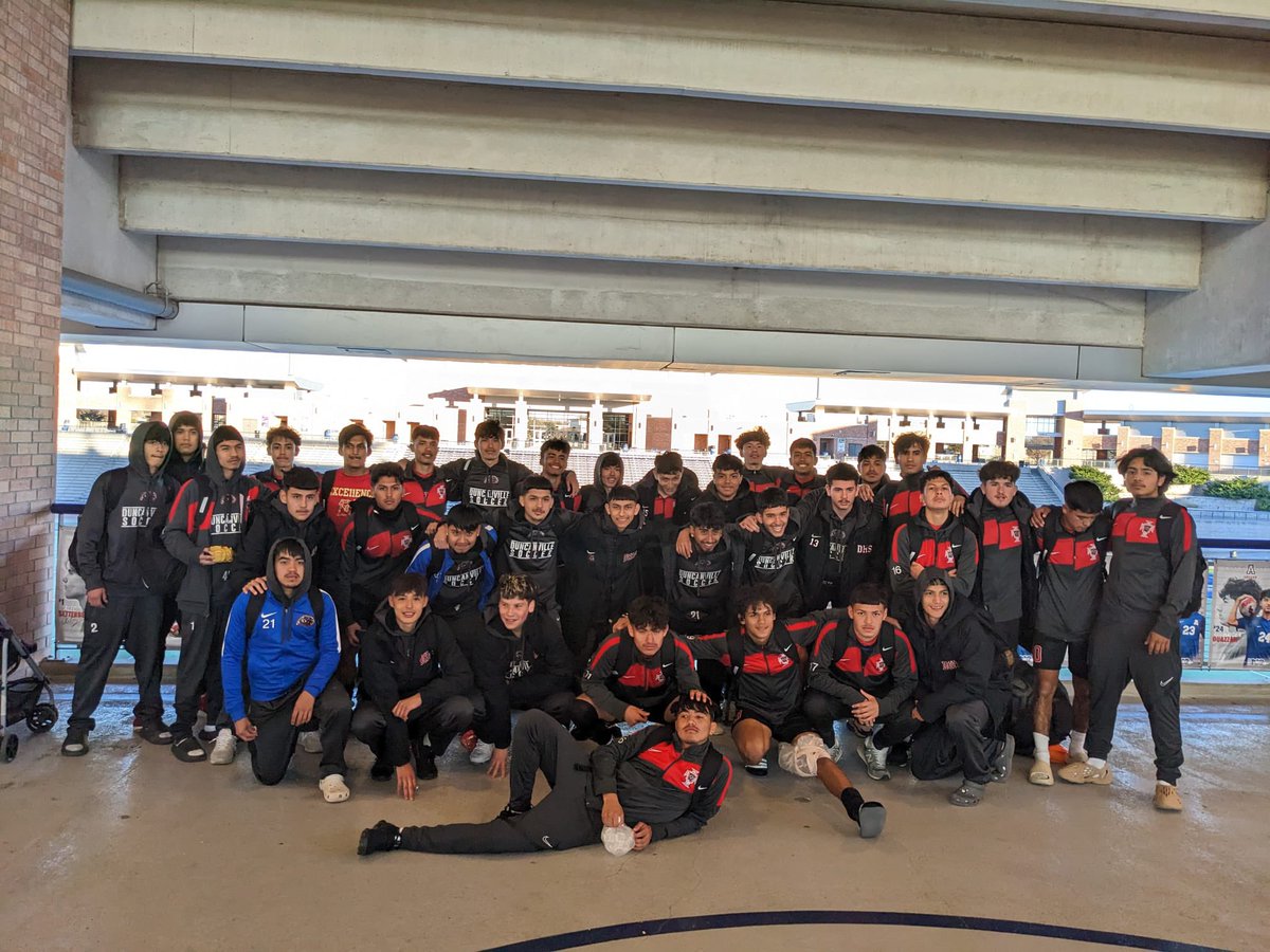 DvilleHsSoccer's tweet photo. Dville JV/V wrapped up play today top of their groups at the Allen Showcase🏆Thanks for having us @AHS_B_Soccer and good luck in season🤞🏻 https://t.co/P9eHtIzlOs