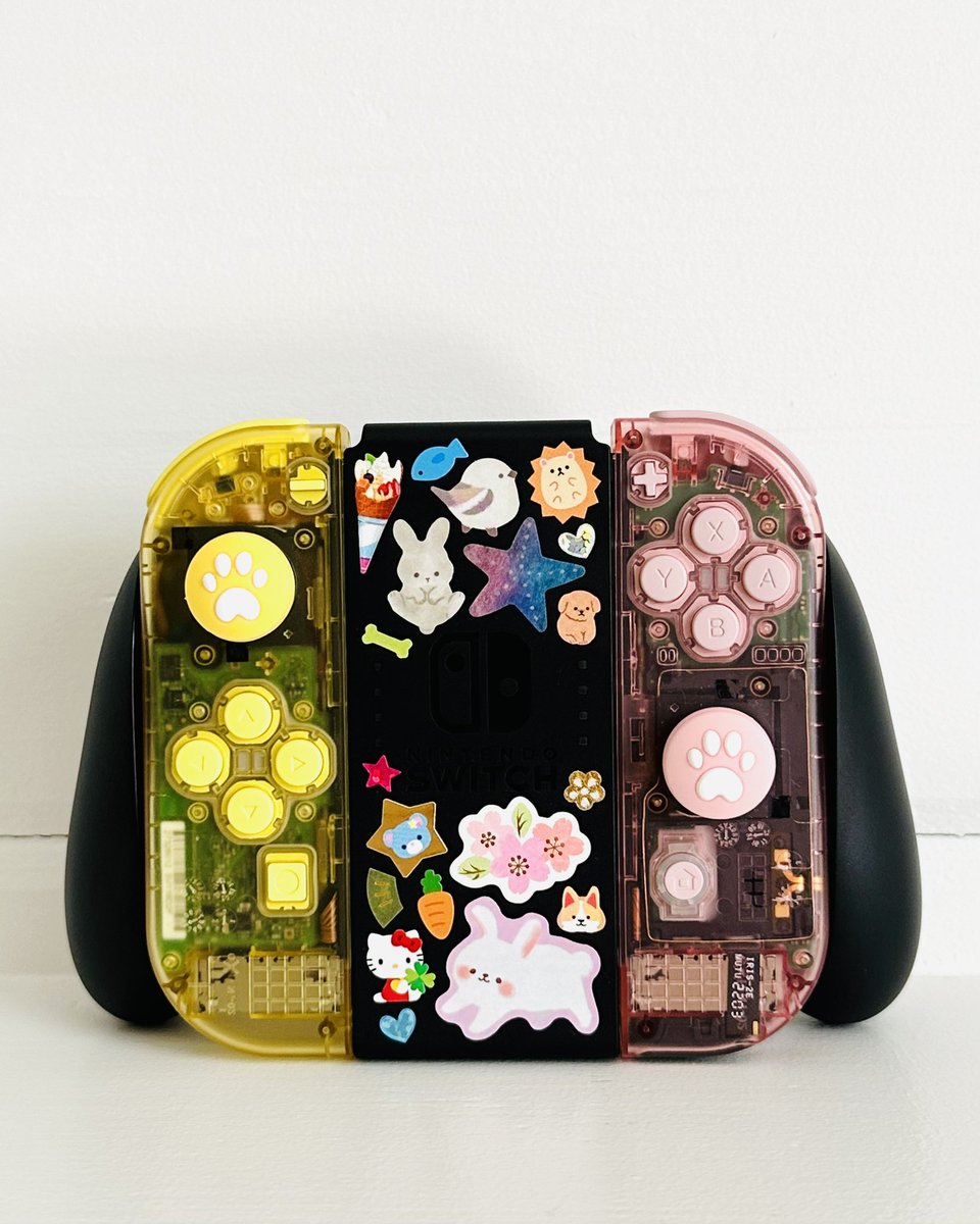 languageoclock's tweet photo. If you’re not using a video game controller to do Anki you’re 100% missing out! I only started testing it out with my joy-cons yesterday but now I wish I’d done so way sooner - feels super intuitive and I’ll never have to mess around with keyboard shortcuts again 😸 https://t.co/GLfocqn77w
