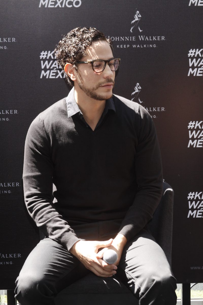 Aquí unas fotos de mi marido 🤤♡