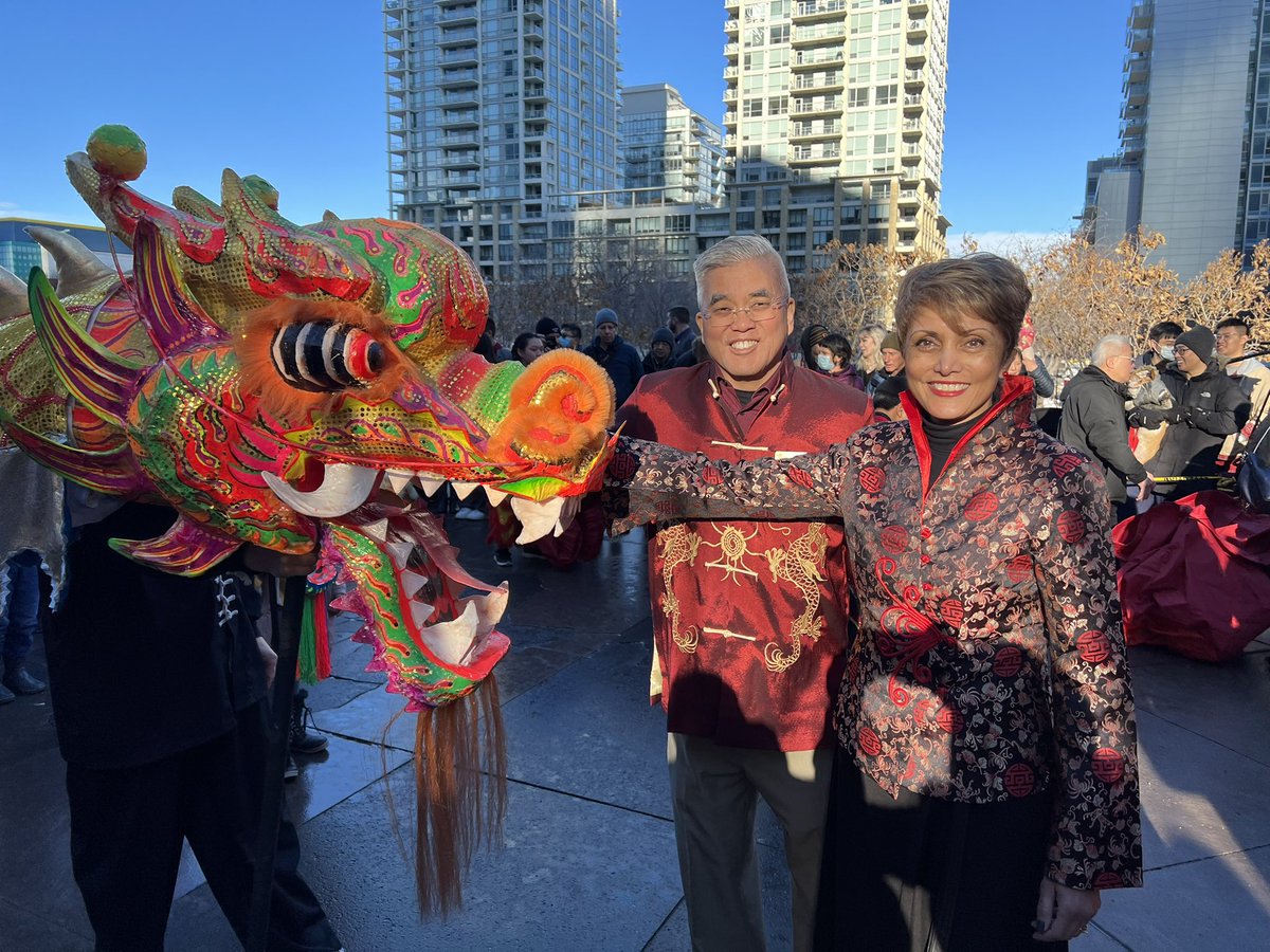 Wonderful day in Chinatown kicking off #LunarNewYear2023 &amp; #YearOfTheRabbit with #yyccc colleagues, members of #ableg and many happy Calgarians! Let’s bring on the year of hope.❤️
