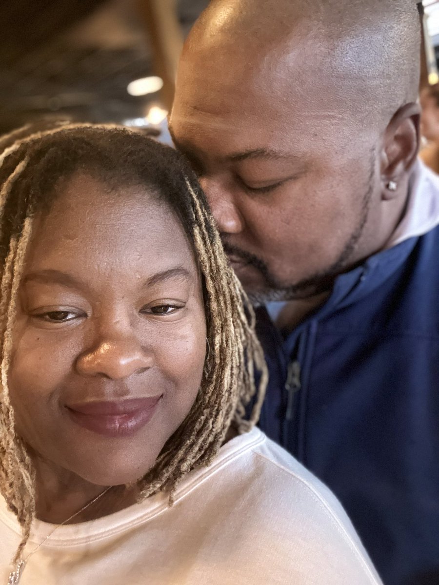 HeadArrowTRK's tweet photo. I’ve been chasing @shuncori for 17 years and I ain’t tired yet! Happy Anniversary to us!
#PerkStrong https://t.co/bYvaPExDTL