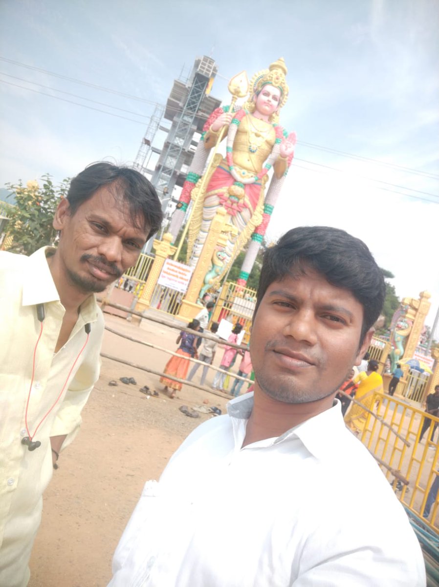 MunirajaT's tweet photo. அனைவருக்கும் இனிய பொங்கல் திருநாள் நல்வாழ்த்துக்கள் நண்பர்களே, முழுமையான உடல் ஆரோக்கியம், மன அமைதி மற்றும் செல்வ செழிப்பான வாழ்க்கை தரம் பெற்று சிறந்த மனிதராக வாழ்வோம். நன்றி https://t.co/uPYTM7jAHd