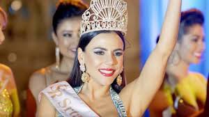 y cuando aparece ella? #MissUniverse2022