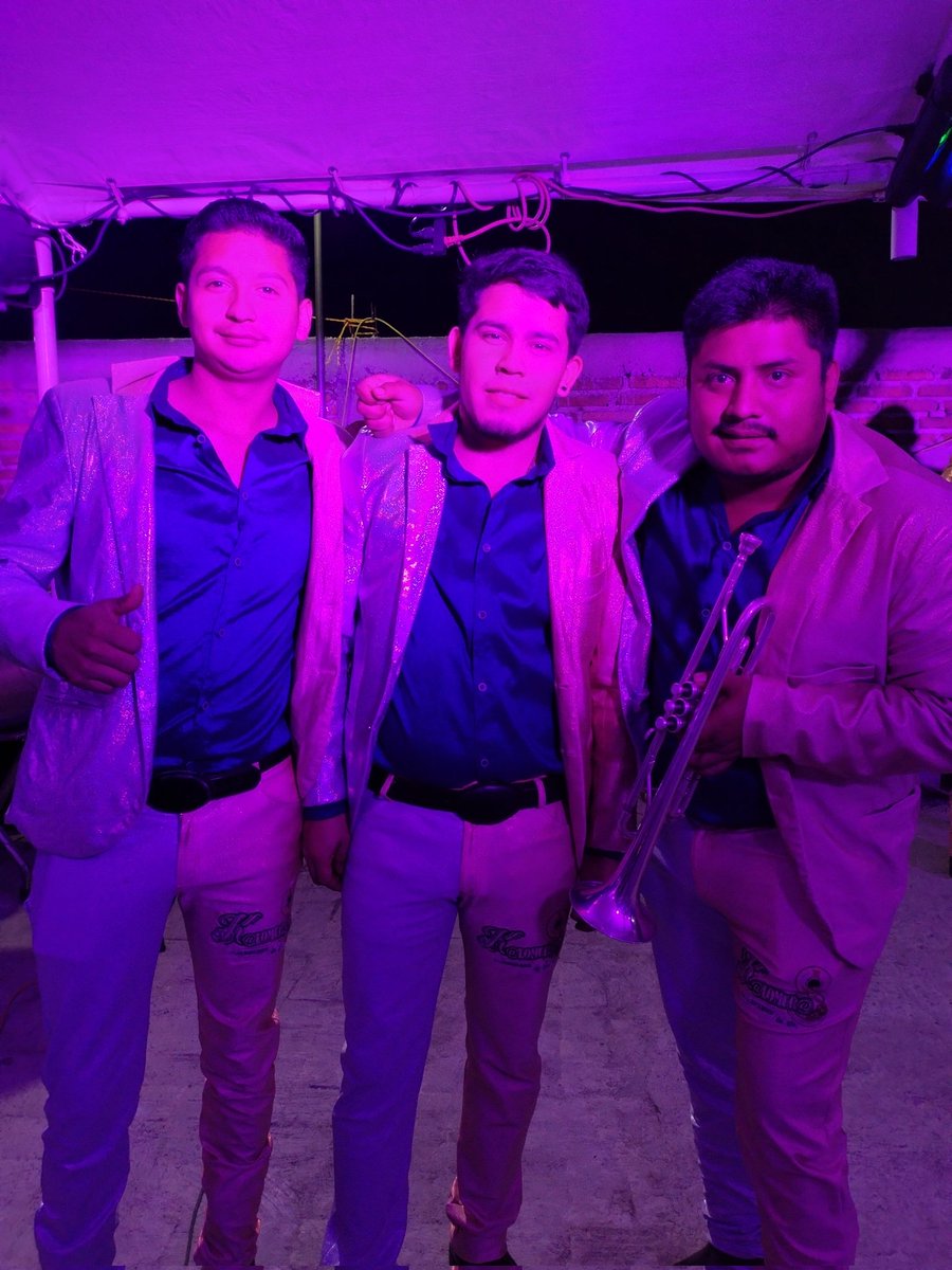 BKalomera's tweet photo. Buenas noches mi gente 🤠

Saludos desde Querétaro ✌️
Y ustedes de dónde nos saludan ✌️ https://t.co/XK8M2FvHuX