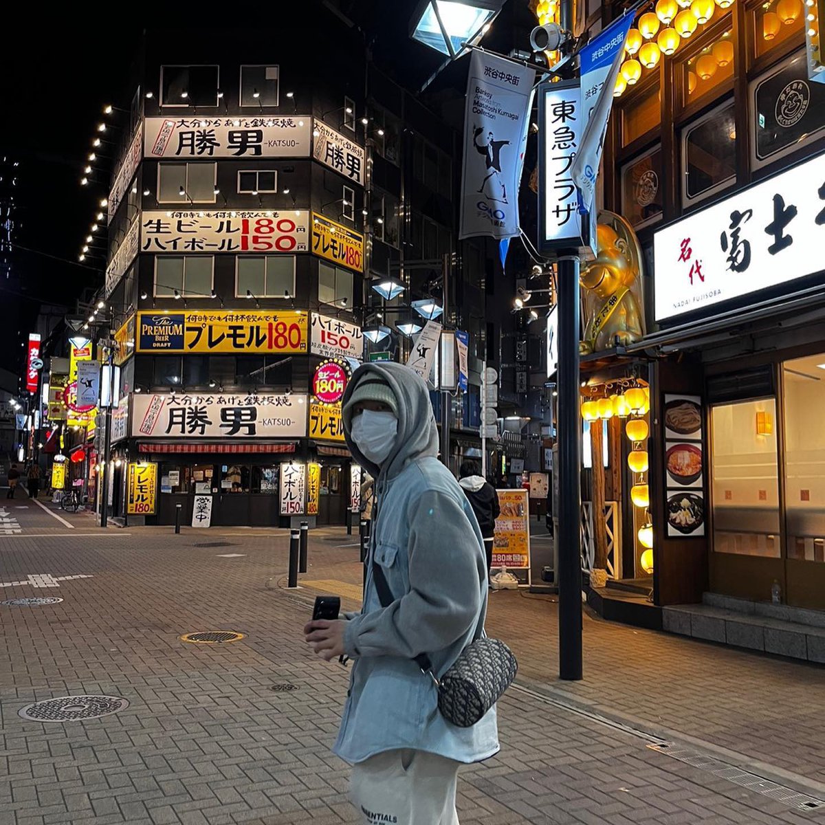 2ric22's tweet photo. 💗 https://t.co/CcVKObnVHc