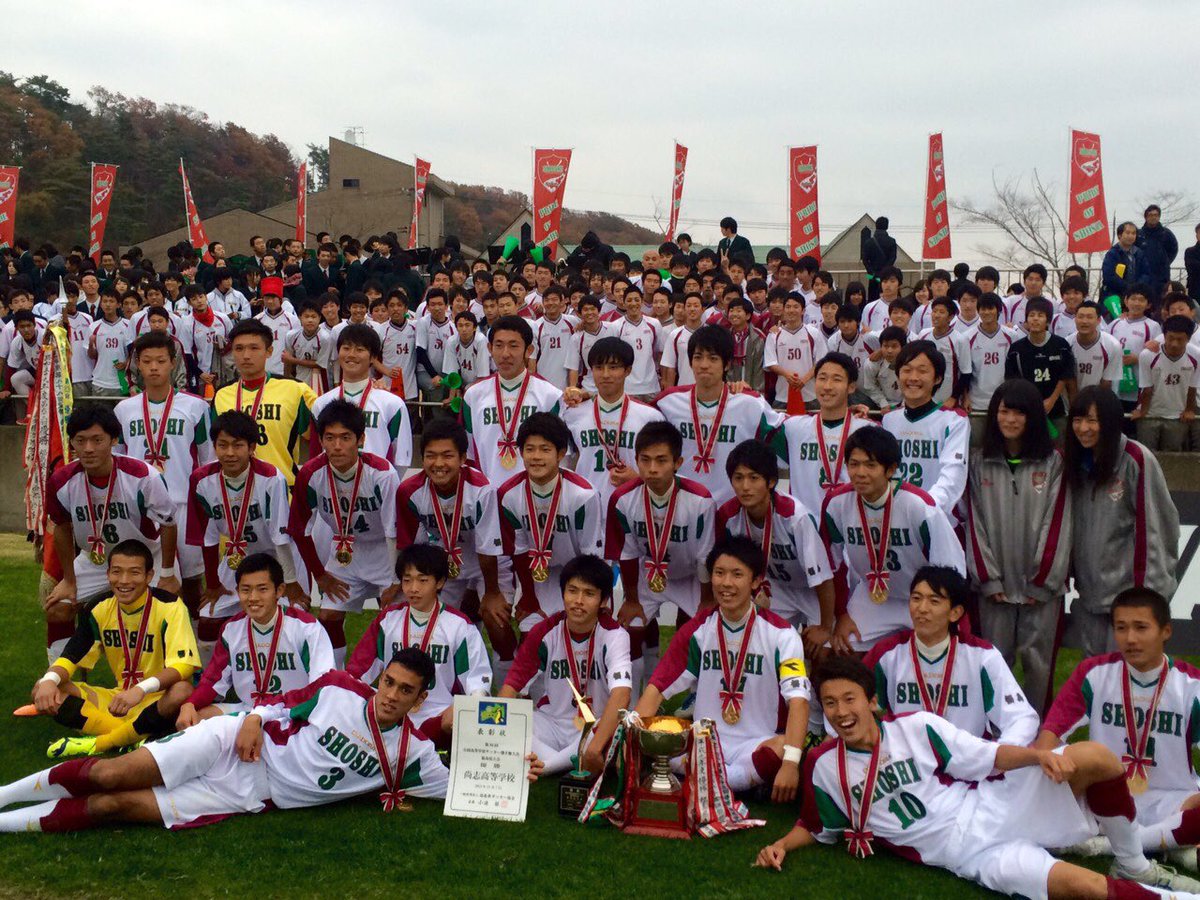 引退することに決めました。
こんなにも夢中になれることに出逢えてとても幸せな20年間でした。
⚽️を通じて出逢えた全ての人に感謝します！
僕から⚽️をとったら何が残るのか自分自身不安ではありますが今後の自分に期待します。

Thank you football ‼︎‼︎

#引退