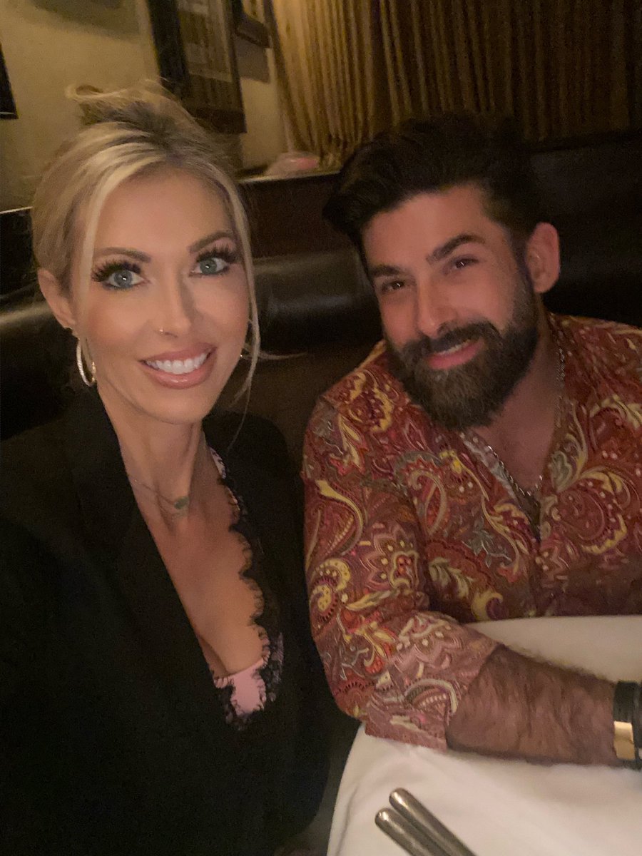 Holly Hotwife Top 0.06% - Exxxotica NJ 10/20-23 on Twitter: "Dinner