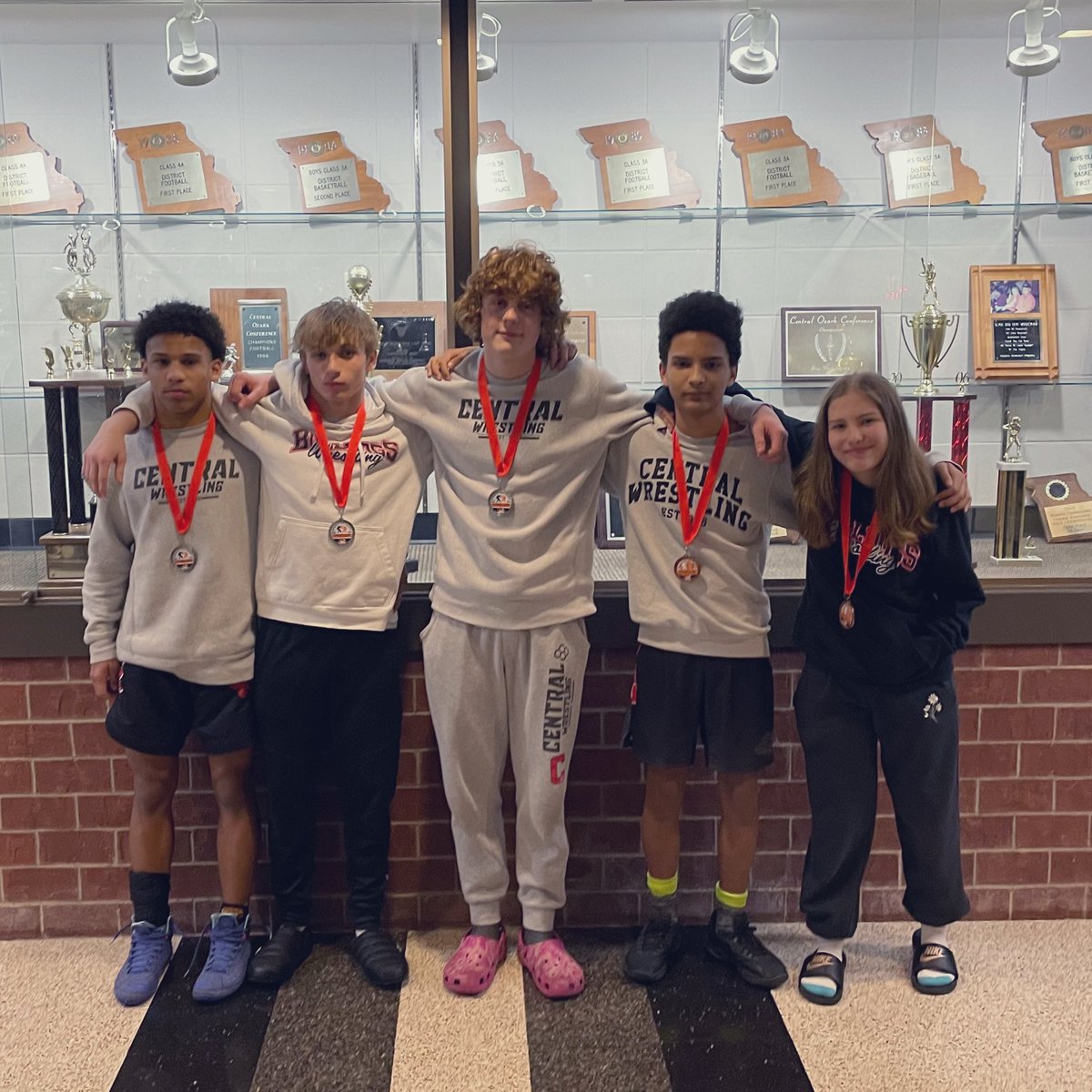 Wrestle_CHS's tweet photo. Central Wrestlers at the Republic Tournament! GO DOGS!!! #bulldognation https://t.co/MxPS7HzTs6
