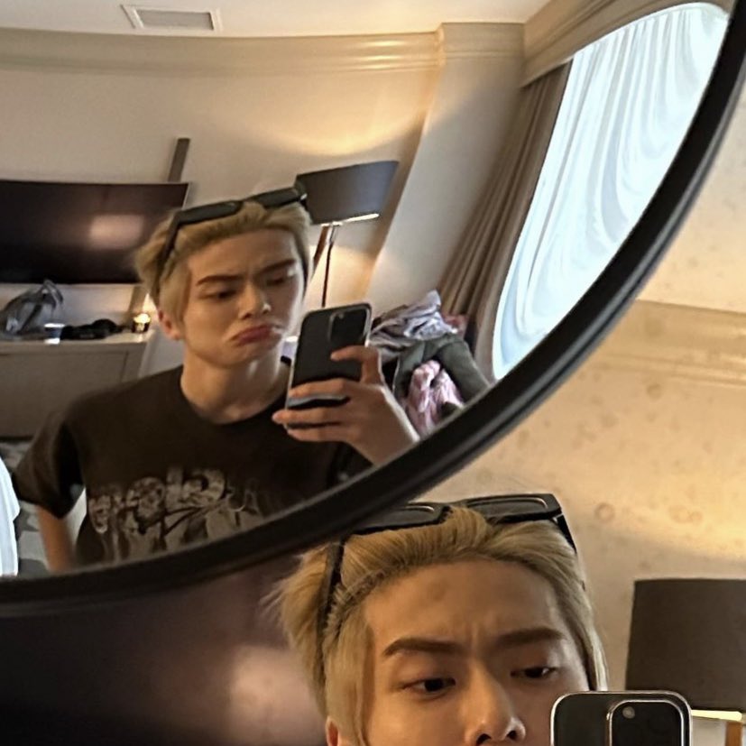 𝙟𝙟 ♡︎ 😽 tweet media