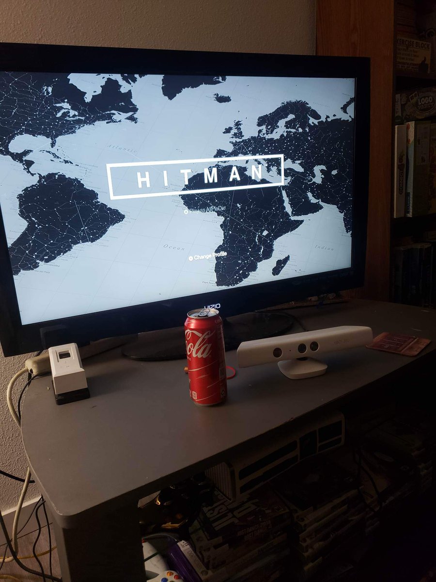 Gonna spend the rest of my 26th birthday playing some Hitman and drinking some coke cola