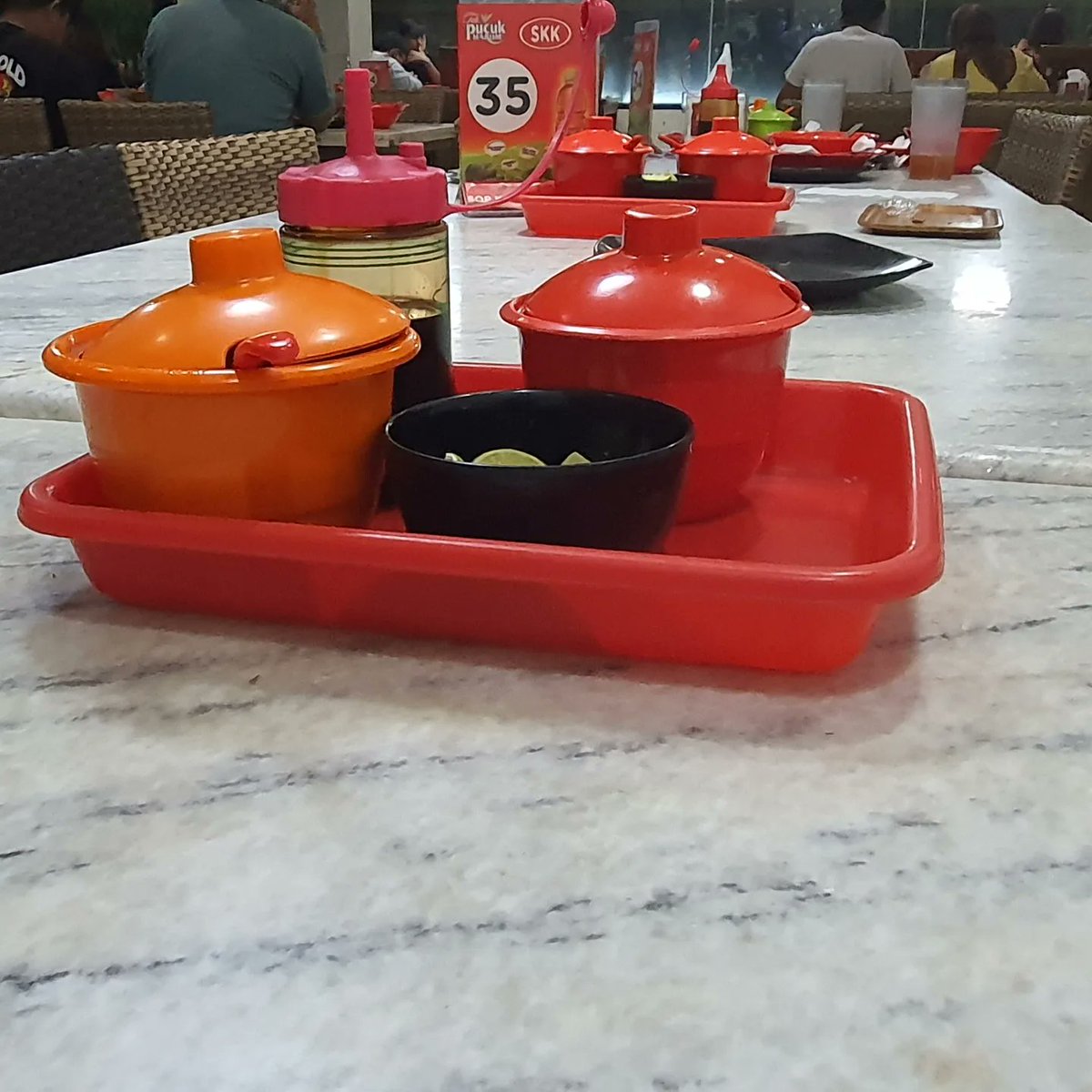 suseno212's tweet photo. WARUNG - KEDAI - RUMAHMAKAN - RESTORAN.

Saat kita makan di luar rumah selalu mampir ke Warung - Kedai - Rumah Makan - Restoran.

Salam sehat, sukses dan bahagia selalu.

#Sambelbuseno #Hotman911 #Kopijohny #Atlasbali #kuliner #masak #sehat #piknik #olahraga #serabi #bakso #somai https://t.co/D9rGyPejGn