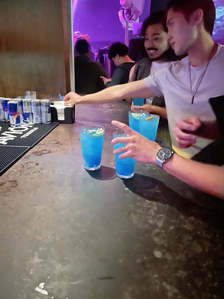 how to tell you’re too old to be out: