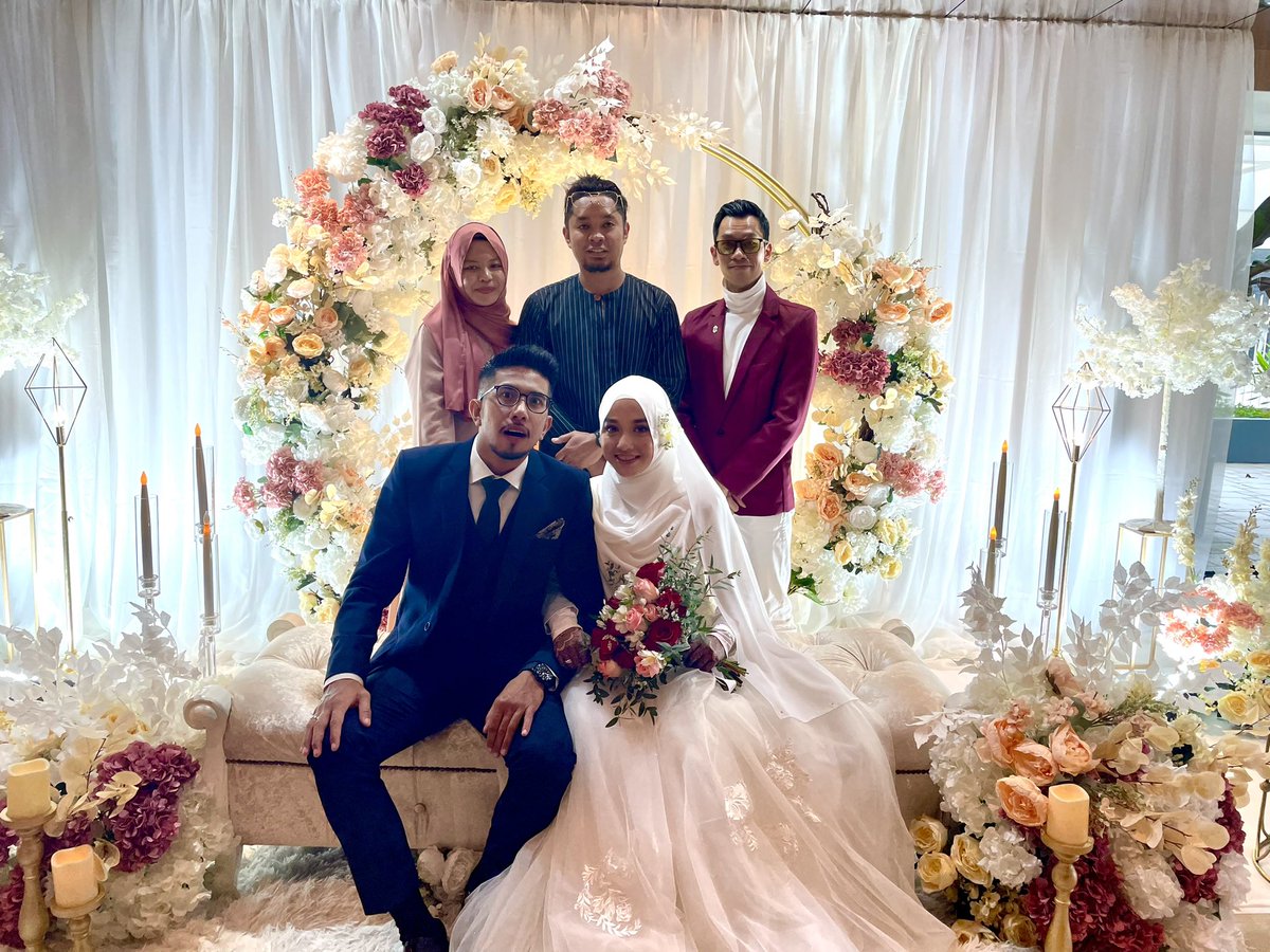 Zackxrashid's tweet image. Congratulations to my good friend for tying the knot today! So happy for you! 😁 #thezaclife #weddingaffair #wedding #photoftheday #bestoftheday #instagood